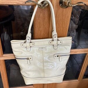 Anne Klein Glossy Cream Tote Bag with Zipper Details